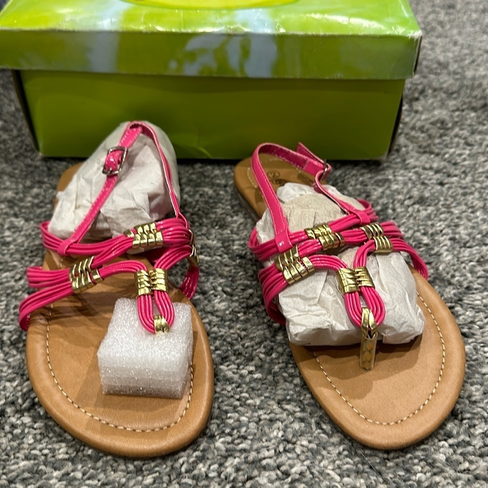 NWT Great Diva girls sandal. Size 2 and size 3. I have 2 pair.